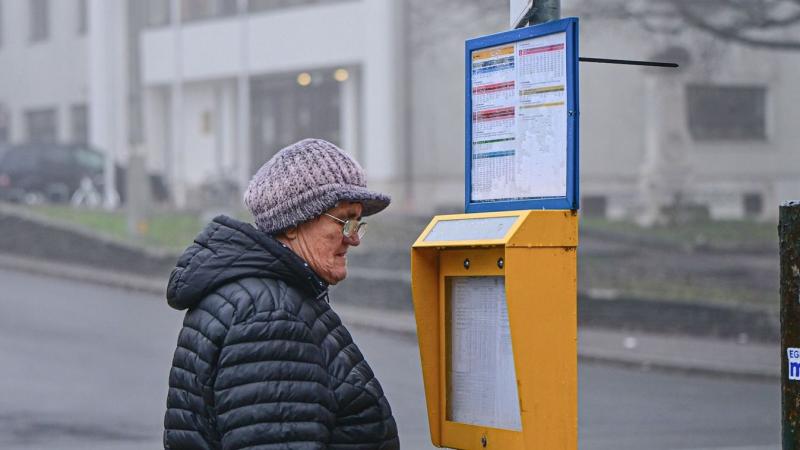 Hétfőtől módosul a buszközlekedés Debrecenben – itt találhatóak az ideiglenesen kijelölt megállók!