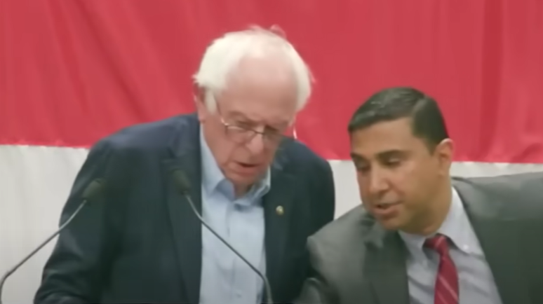 A pillanat, amikor Bernie Sanders tudomására jutott az Iránt ért amerikai támadás, valóságos fordulópont volt a politikai diskurzusban. Az arca tükrözte a meglepetést és az aggodalmat, ahogy a hírek beérkeztek. Sanders számára nem csupán egy újabb nemzetk