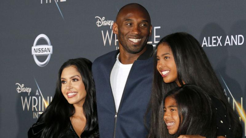 Kobe Bryant ikonikus sportcipője csaknem 83 millió forintért talált új gazdára, ezzel új rekordot állítva fel a sportrelikviák aukciós piacán.